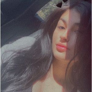 Meet your Posher, Caitlyn